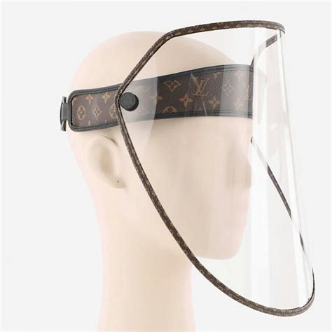 louis vuitton masque covid|Louis Vuitton's $480 face mask.